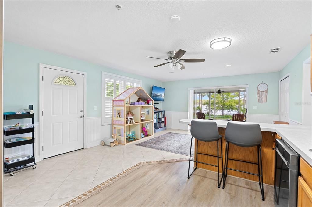 For Sale: $1,725,000 (5 beds, 5 baths, 4121 Square Feet)