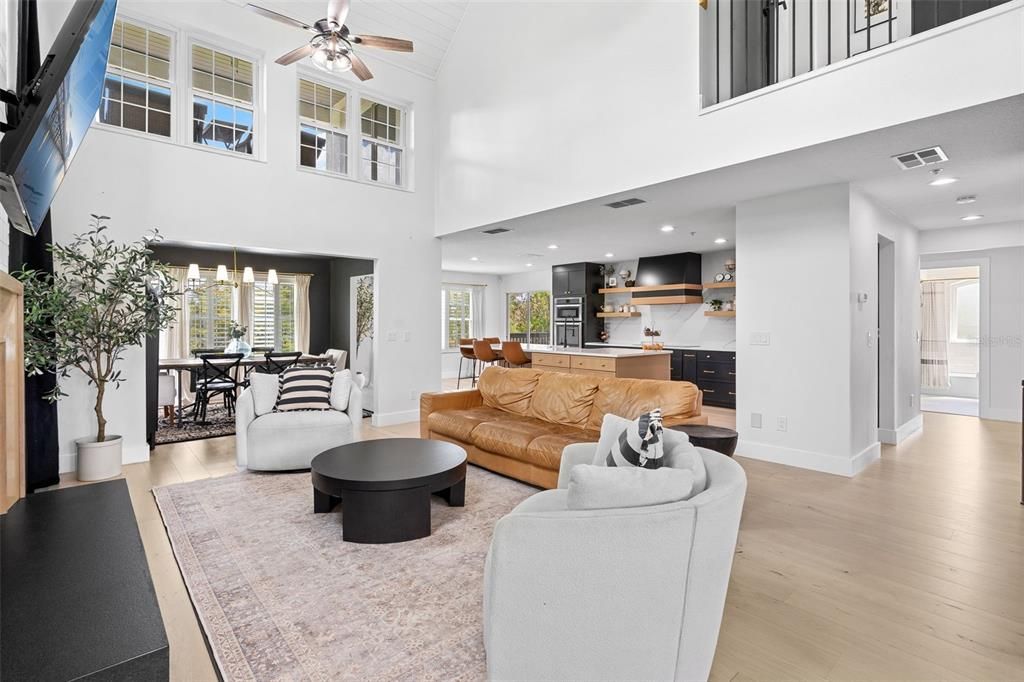 For Sale: $1,725,000 (5 beds, 5 baths, 4121 Square Feet)