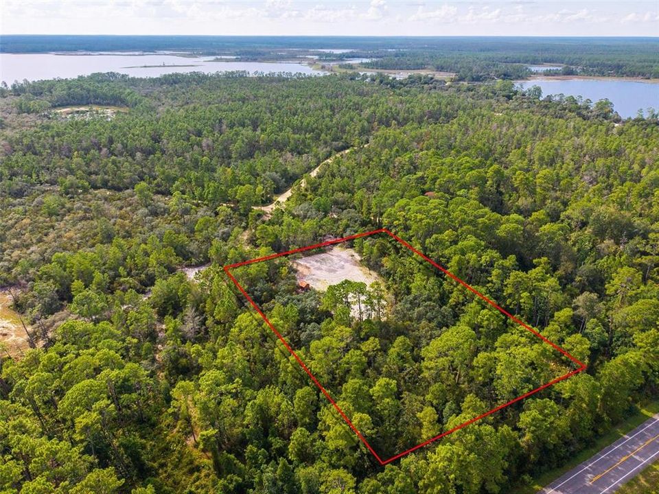 На продажу: $235,000 (2.41 acres)