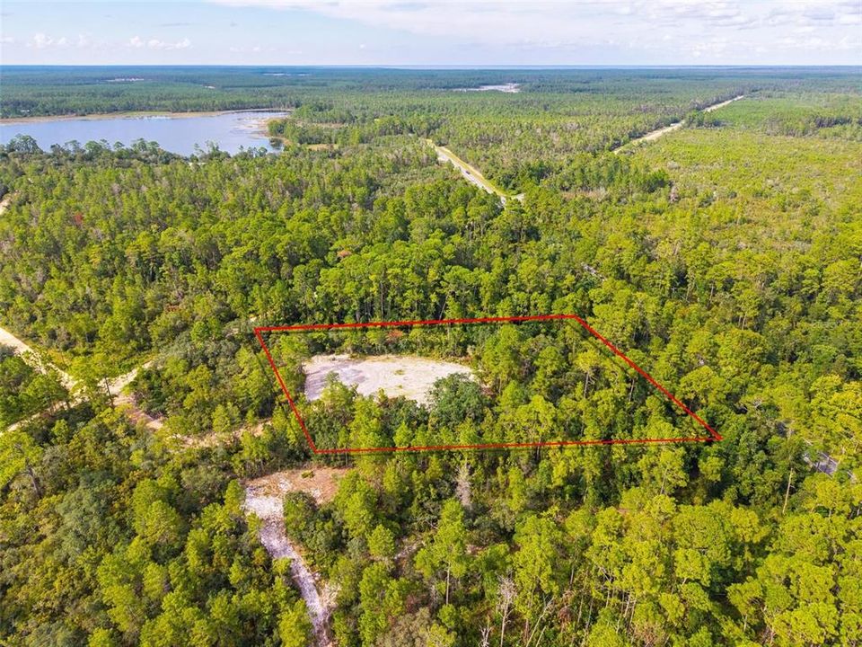 На продажу: $235,000 (2.41 acres)