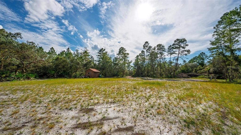 На продажу: $235,000 (2.41 acres)