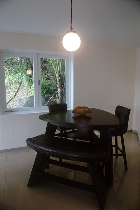 For Sale: $900,000 (5 beds, 4 baths, 3446 Square Feet)