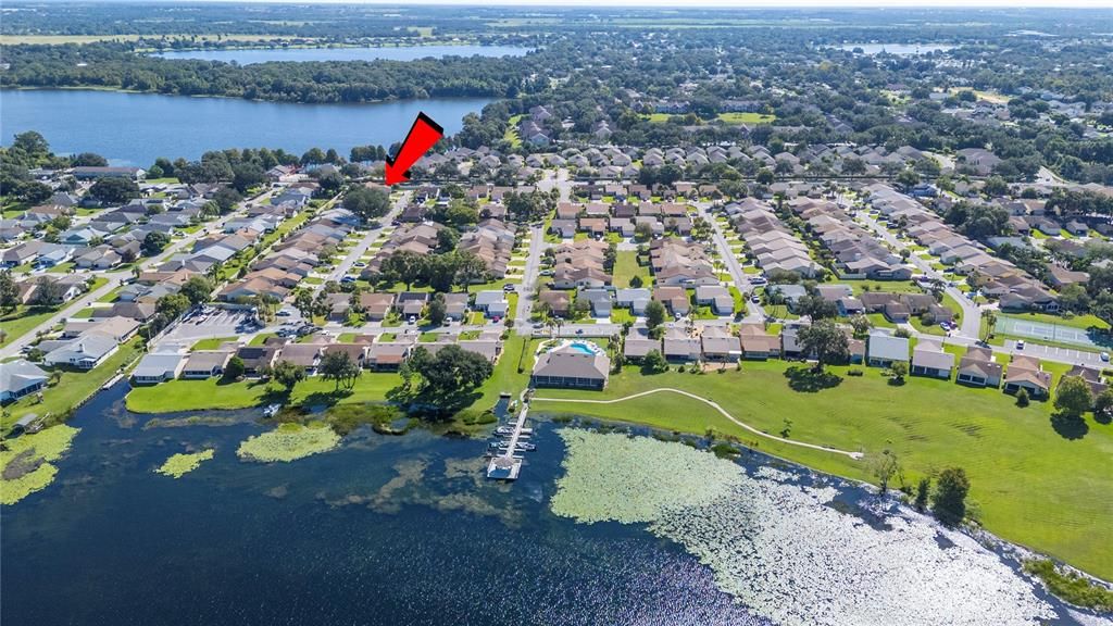 合同活跃: $219,000 (2 贝兹, 2 浴室, 1278 平方英尺)