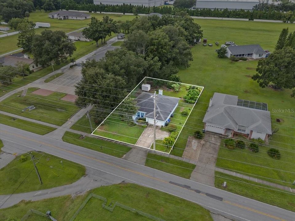 Под контрактом: $299,000 (3 спален, 2 ванн, 1874 Квадратных фут)