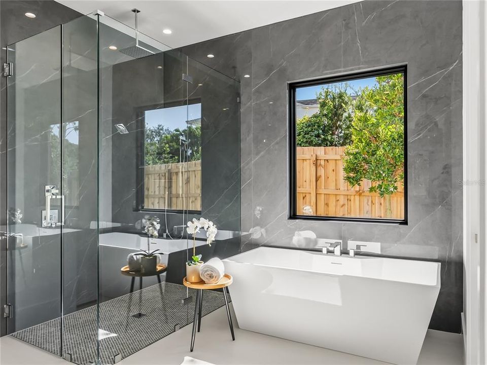 待售: $3,295,000 (5 贝兹, 5 浴室, 3863 平方英尺)