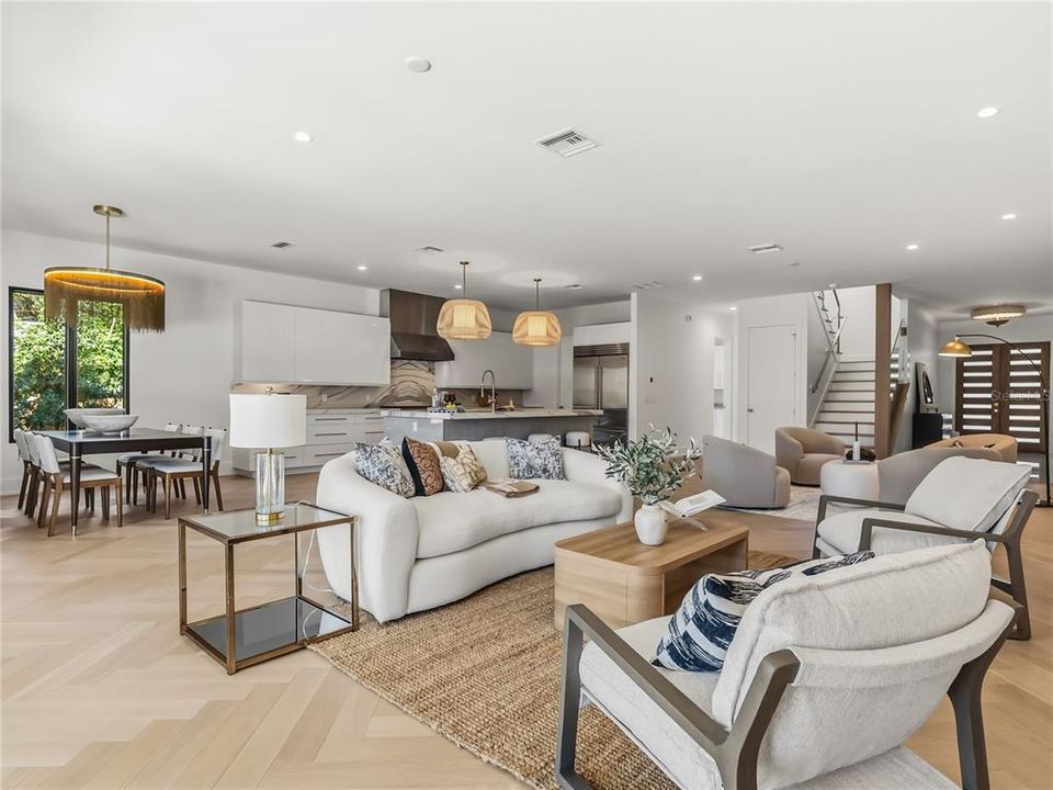 待售: $3,295,000 (5 贝兹, 5 浴室, 3863 平方英尺)