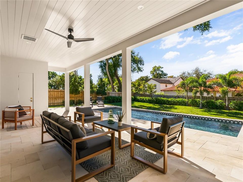 待售: $3,295,000 (5 贝兹, 5 浴室, 3863 平方英尺)