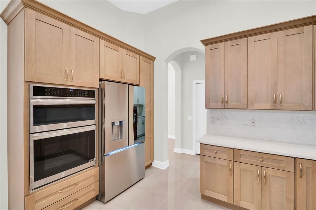 Active With Contract: $725,000 (4 beds, 3 baths, 3038 Square Feet)