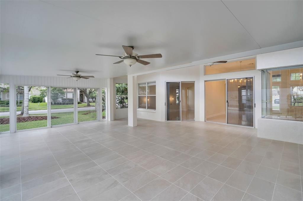 Active With Contract: $725,000 (4 beds, 3 baths, 3038 Square Feet)