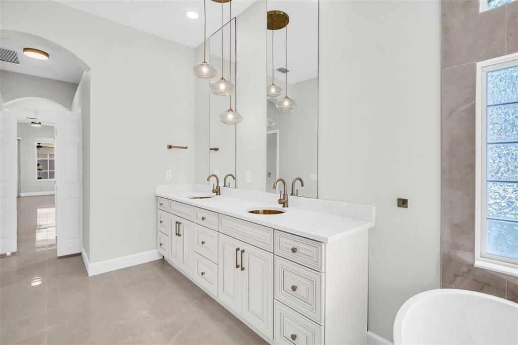 Active With Contract: $725,000 (4 beds, 3 baths, 3038 Square Feet)