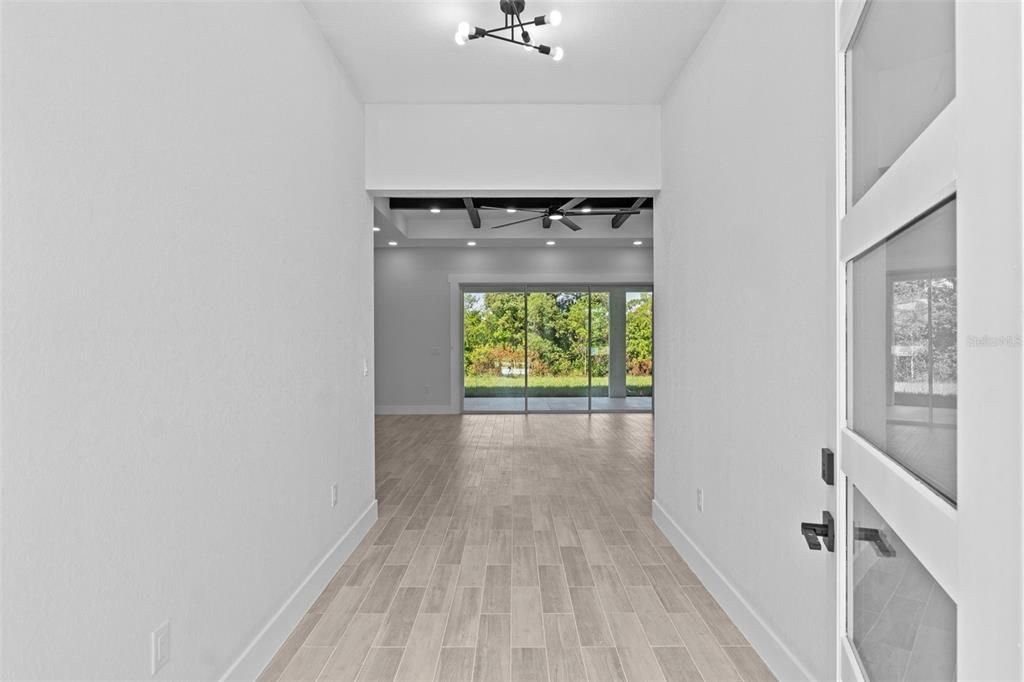 待售: $785,000 (3 贝兹, 3 浴室, 2541 平方英尺)