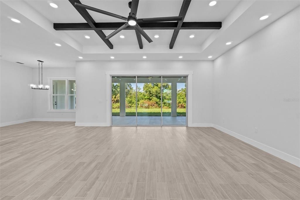 待售: $785,000 (3 贝兹, 3 浴室, 2541 平方英尺)