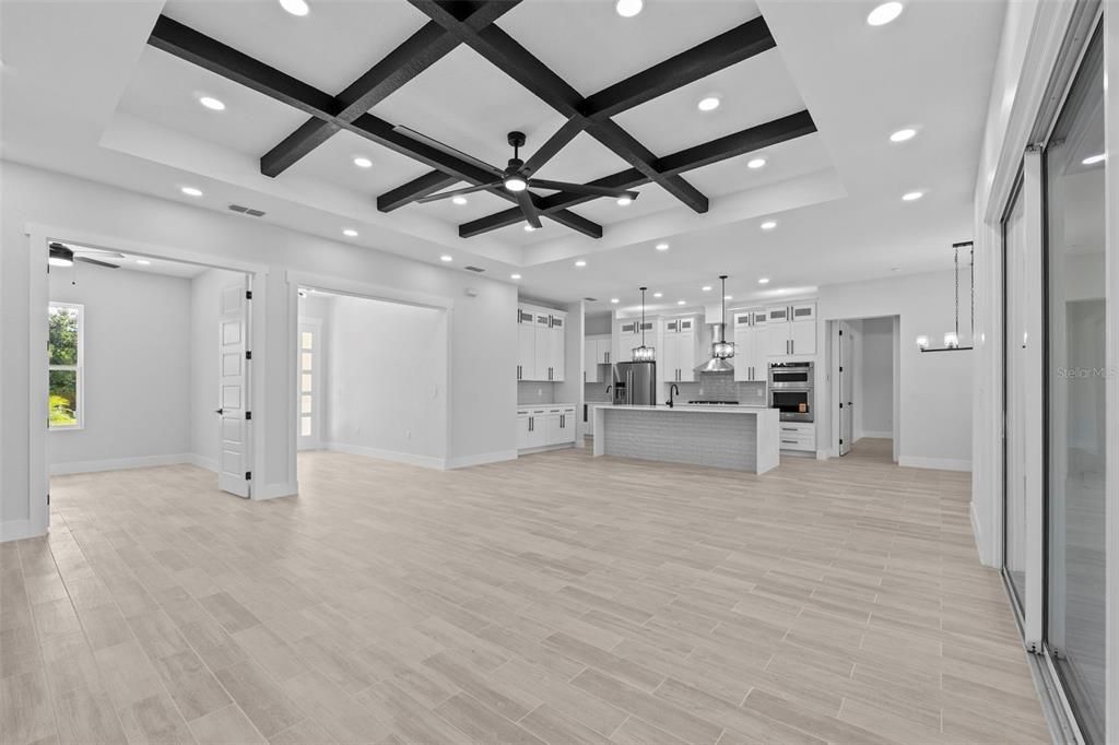 待售: $785,000 (3 贝兹, 3 浴室, 2541 平方英尺)