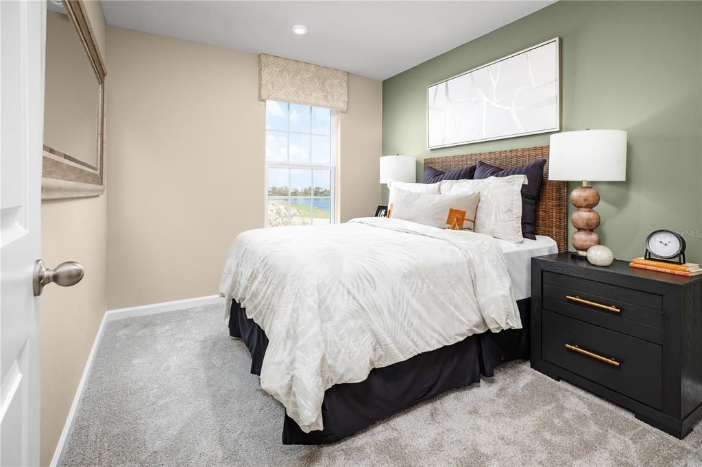 Active With Contract: $314,850 (3 beds, 2 baths, 1674 Square Feet)