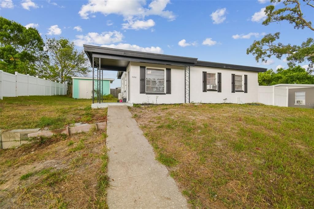 Activo con contrato: $190,000 (2 camas, 1 baños, 766 Pies cuadrados)