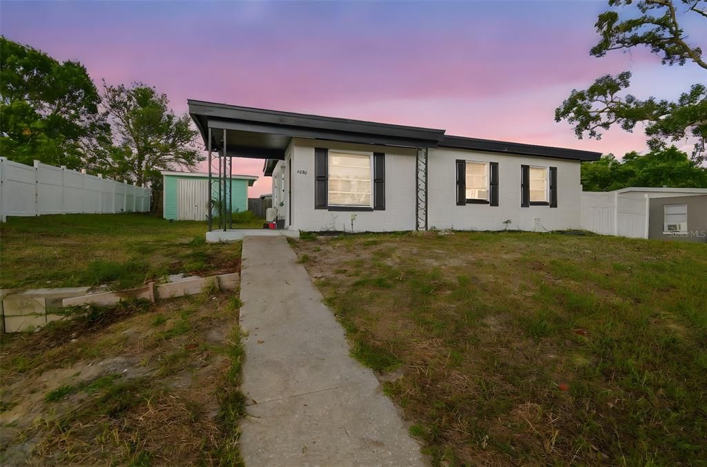 Activo con contrato: $190,000 (2 camas, 1 baños, 766 Pies cuadrados)