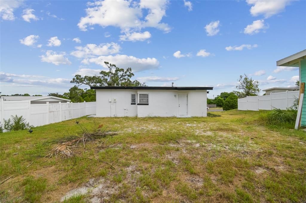 Activo con contrato: $190,000 (2 camas, 1 baños, 766 Pies cuadrados)