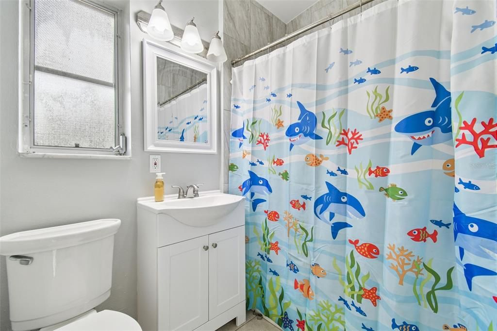 Activo con contrato: $190,000 (2 camas, 1 baños, 766 Pies cuadrados)