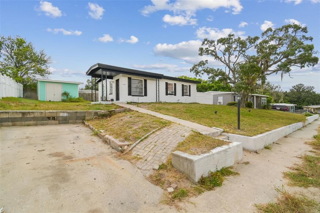 Activo con contrato: $190,000 (2 camas, 1 baños, 766 Pies cuadrados)