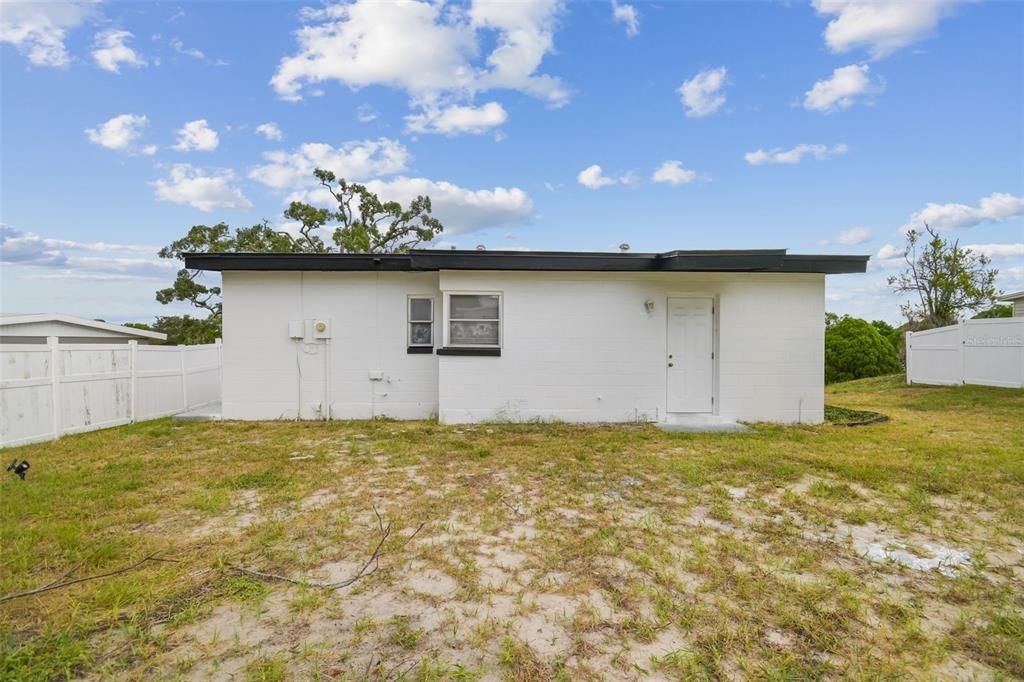 Activo con contrato: $190,000 (2 camas, 1 baños, 766 Pies cuadrados)