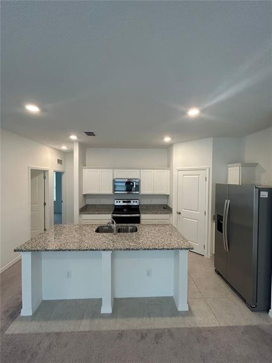 В аренду: $1,895 (3 спален, 2 ванн, 1556 Квадратных фут)