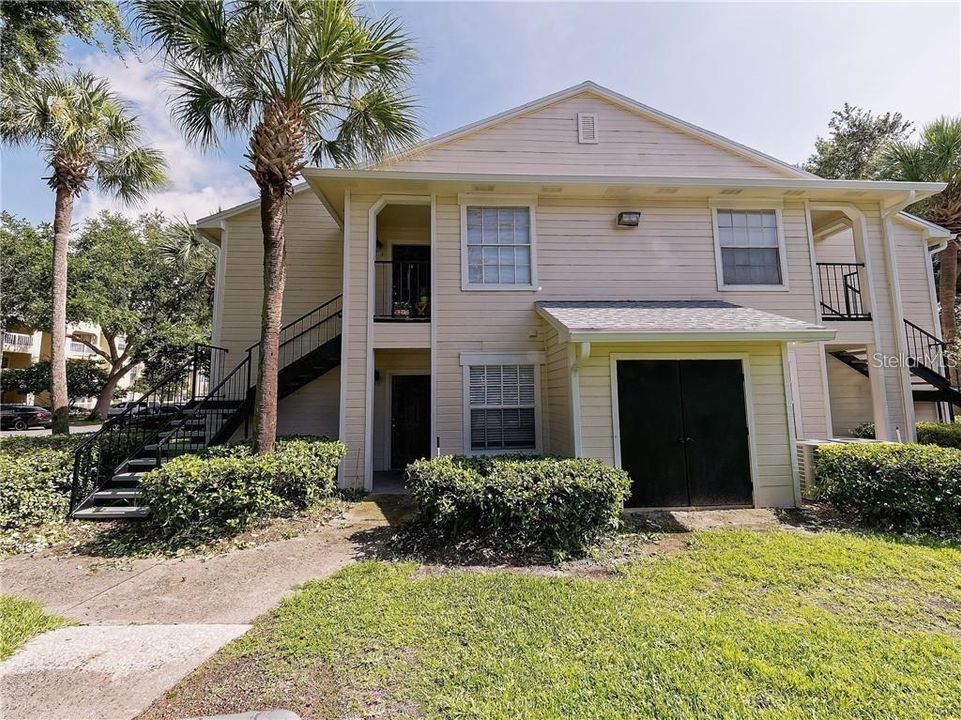 В аренду: $1,750 (2 спален, 2 ванн, 829 Квадратных фут)