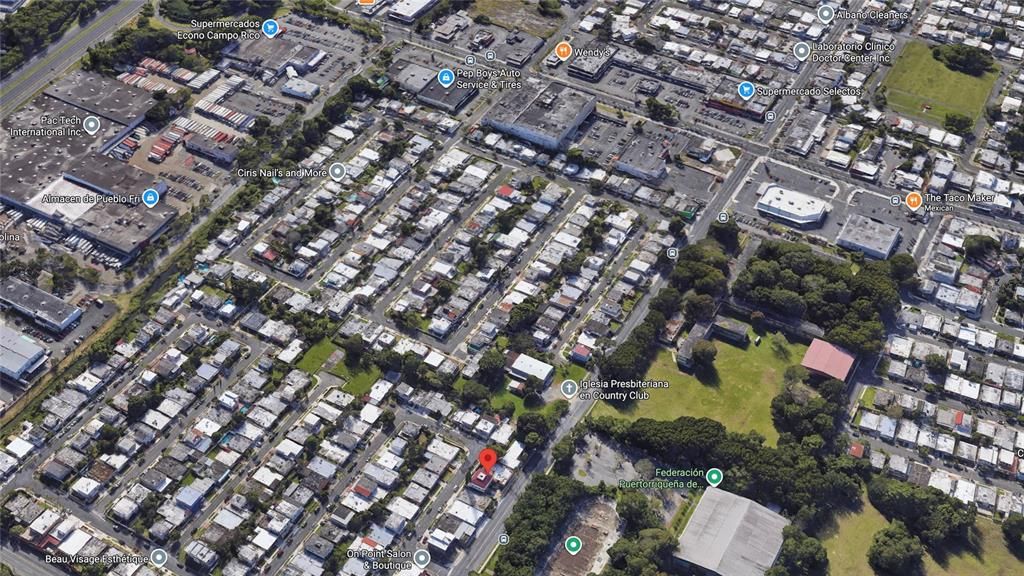 待售: $395,000 (8 贝兹, 6 浴室, 4716 平方英尺)