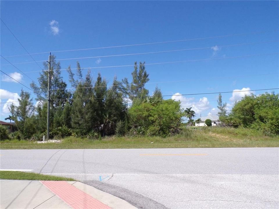 For Sale: $158,990 (0.23 acres)