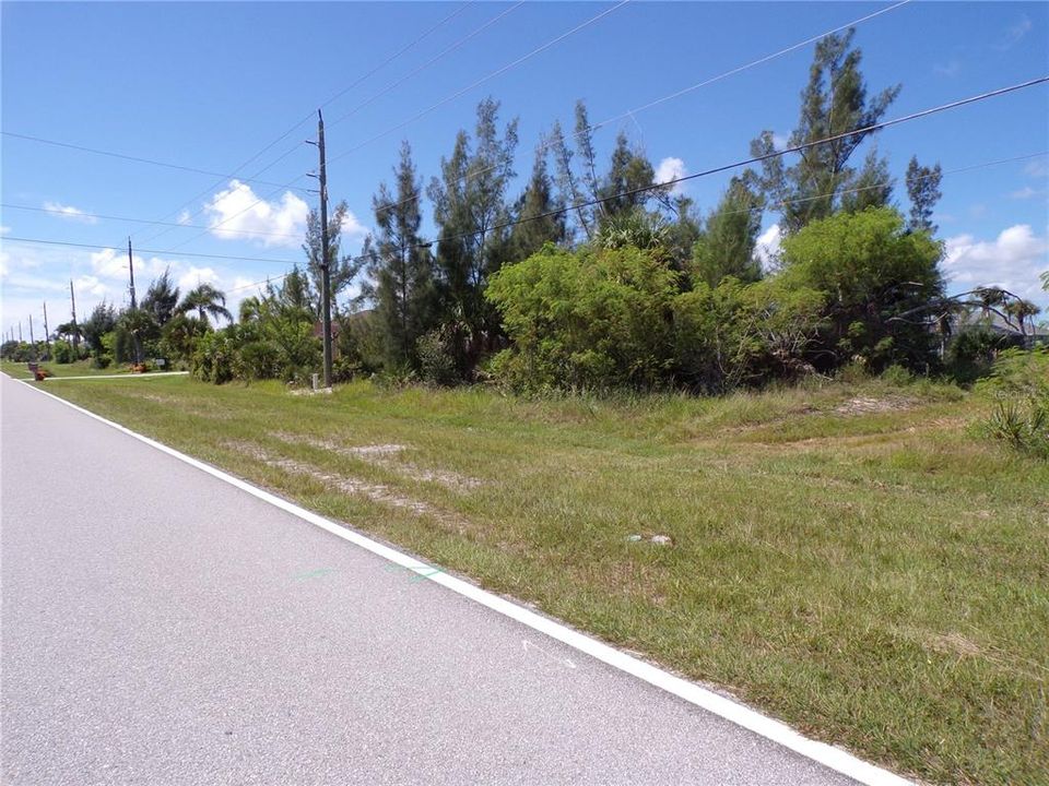 For Sale: $158,990 (0.23 acres)