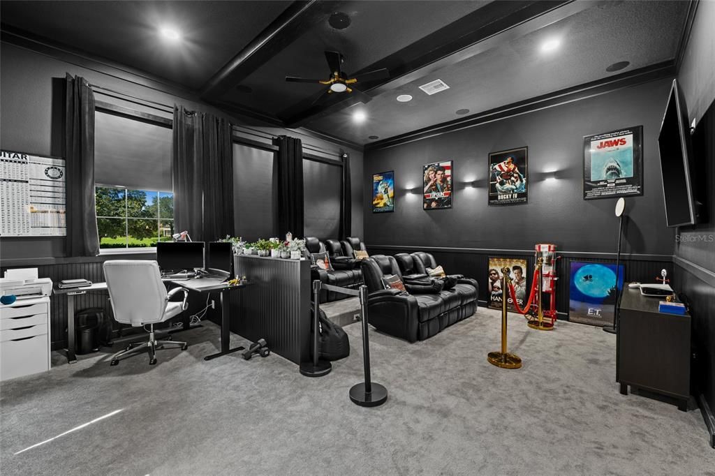 For Sale: $2,290,000 (4 beds, 3 baths, 4440 Square Feet)