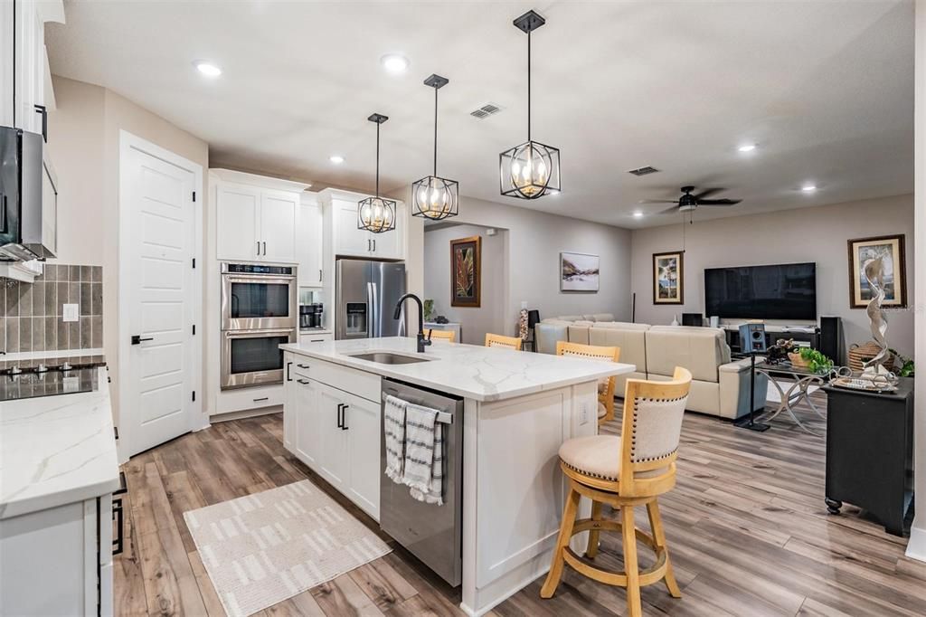 Active With Contract: $749,999 (4 beds, 2 baths, 2162 Square Feet)