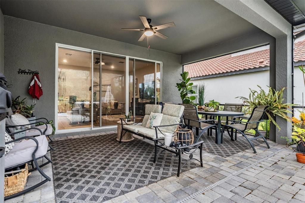 Active With Contract: $749,999 (4 beds, 2 baths, 2162 Square Feet)