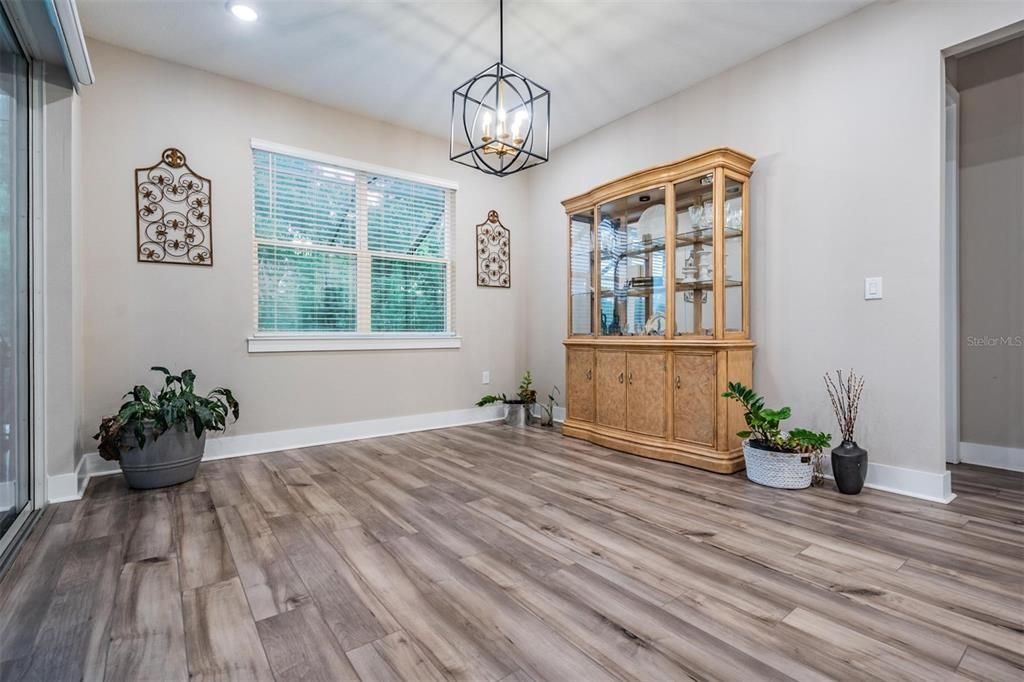 Active With Contract: $749,999 (4 beds, 2 baths, 2162 Square Feet)