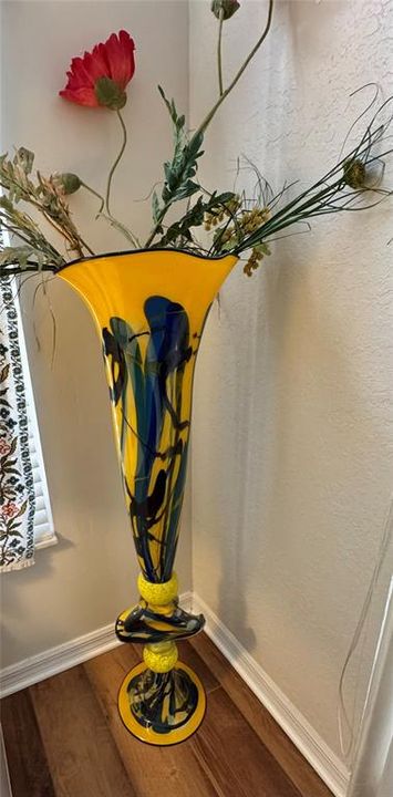 En Venta: $569,000 (3 camas, 2 baños, 1984 Pies cuadrados)