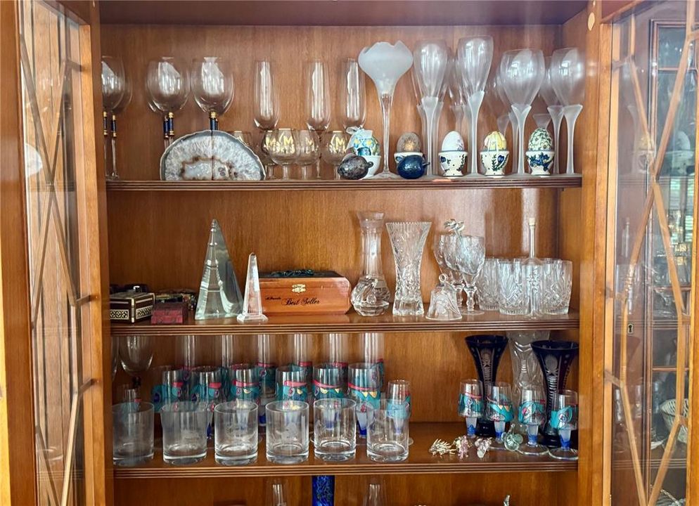 En Venta: $569,000 (3 camas, 2 baños, 1984 Pies cuadrados)