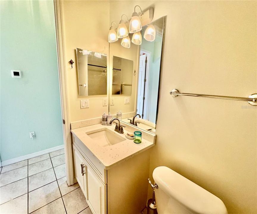 En Venta: $569,000 (3 camas, 2 baños, 1984 Pies cuadrados)