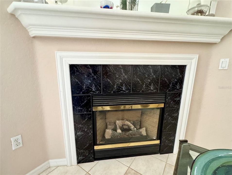 En Venta: $569,000 (3 camas, 2 baños, 1984 Pies cuadrados)