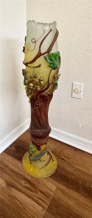 En Venta: $569,000 (3 camas, 2 baños, 1984 Pies cuadrados)