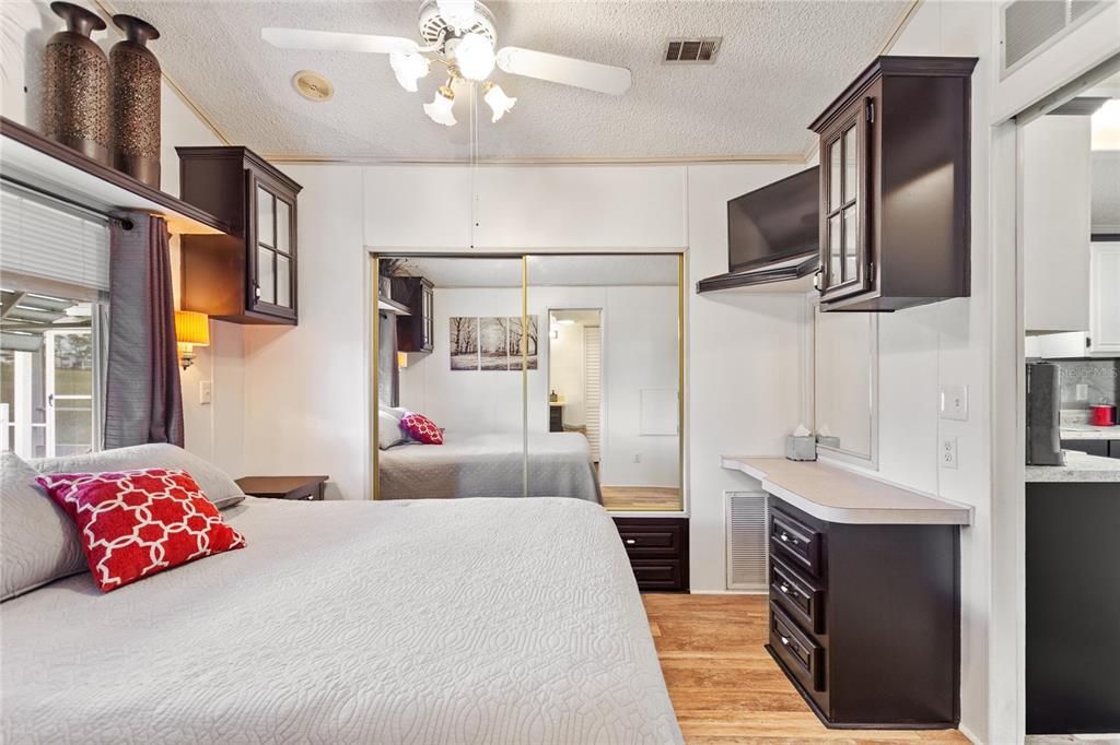 En Venta: $169,900 (2 camas, 2 baños, 480 Pies cuadrados)