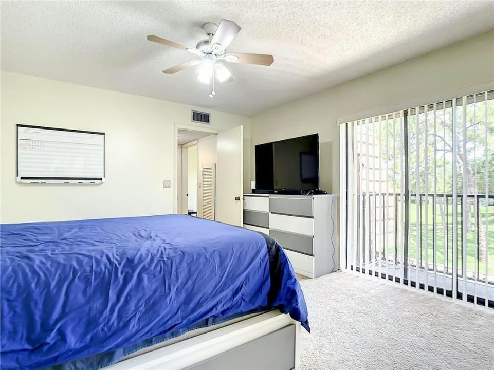 For Sale: $239,000 (2 beds, 2 baths, 1285 Square Feet)