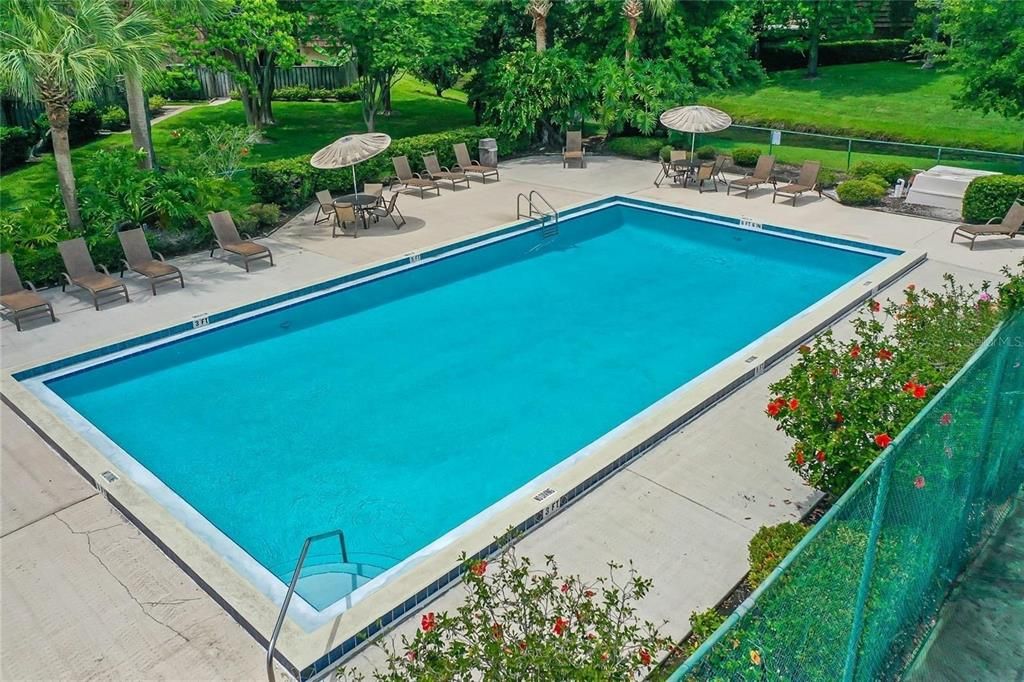 For Sale: $239,000 (2 beds, 2 baths, 1285 Square Feet)