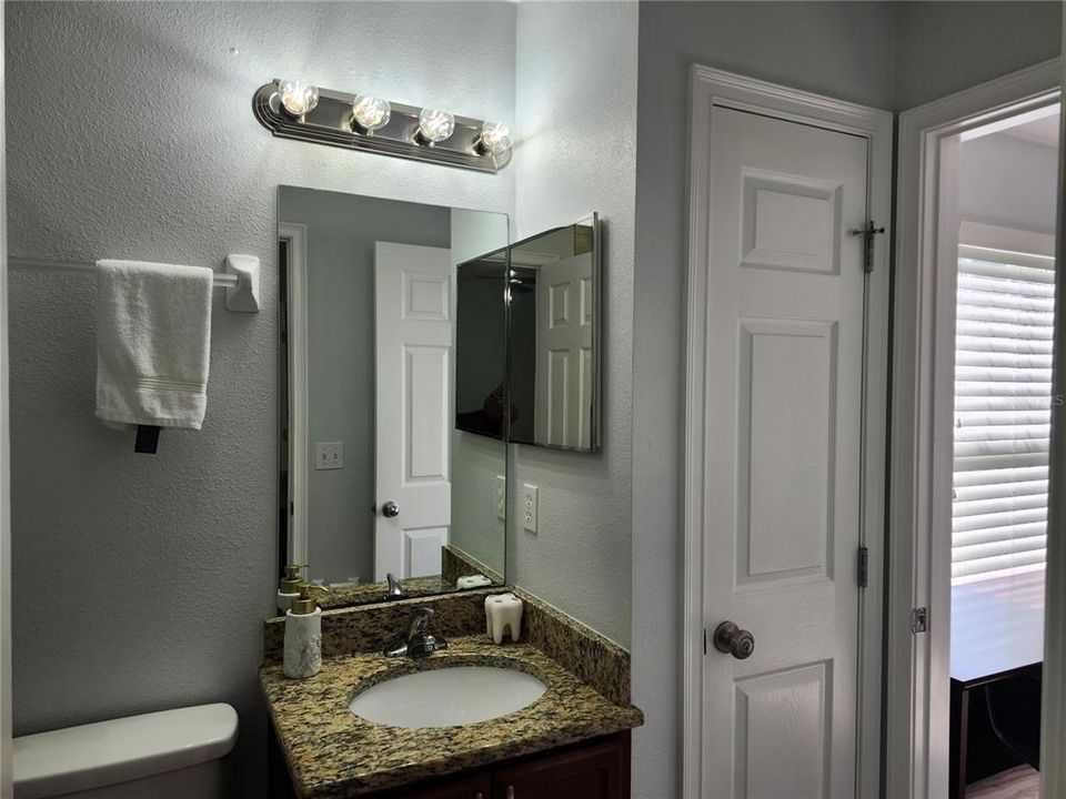 For Sale: $289,900 (3 beds, 2 baths, 1428 Square Feet)