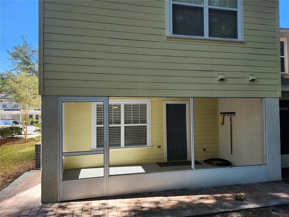 For Sale: $289,900 (3 beds, 2 baths, 1428 Square Feet)