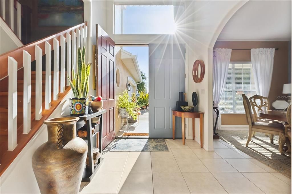 For Sale: $474,999 (3 beds, 3 baths, 2335 Square Feet)