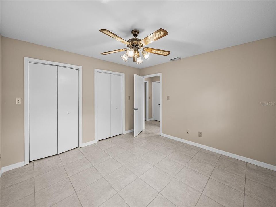 待售: $849,900 (3 贝兹, 2 浴室, 2011 平方英尺)