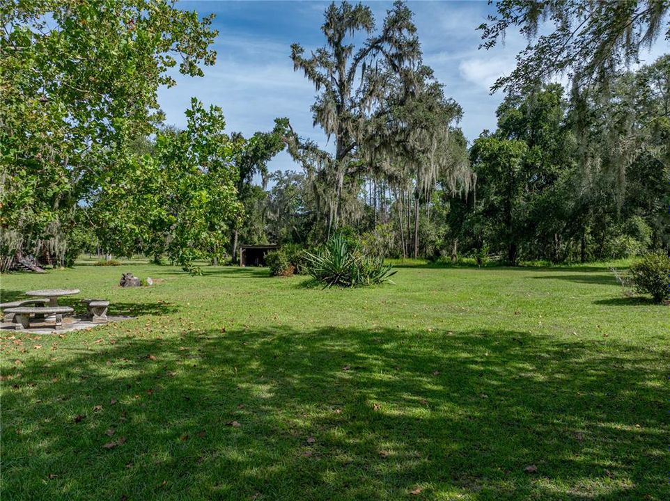 待售: $849,900 (3 贝兹, 2 浴室, 2011 平方英尺)