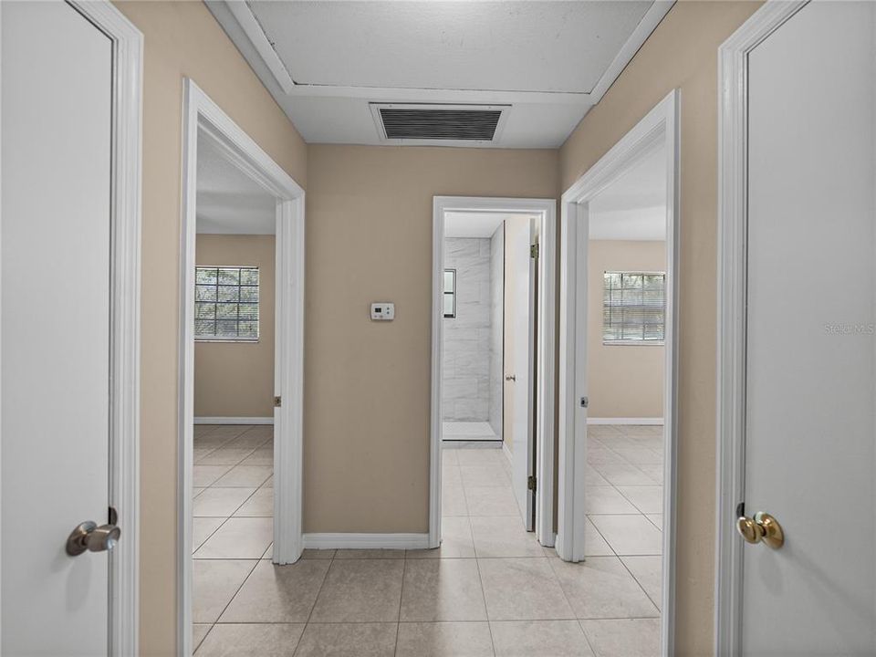 待售: $849,900 (3 贝兹, 2 浴室, 2011 平方英尺)