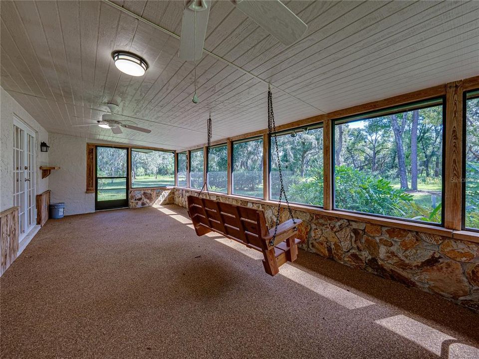 待售: $849,900 (3 贝兹, 2 浴室, 2011 平方英尺)