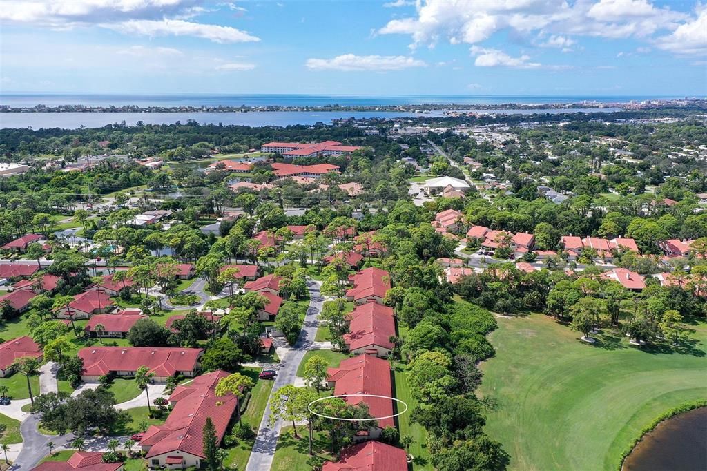 Active With Contract: $289,000 (2 beds, 2 baths, 1353 Square Feet)