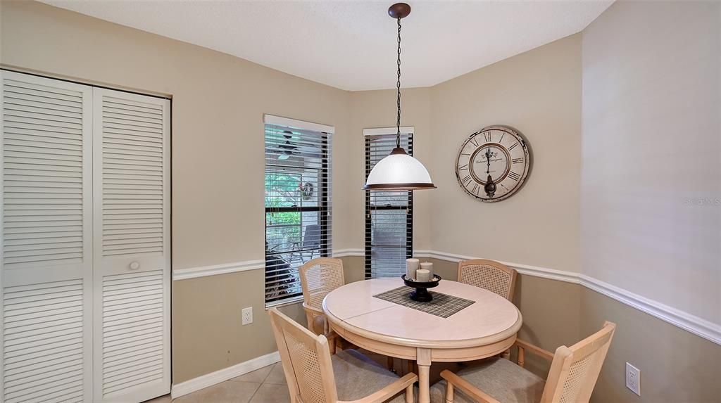 Active With Contract: $289,000 (2 beds, 2 baths, 1353 Square Feet)